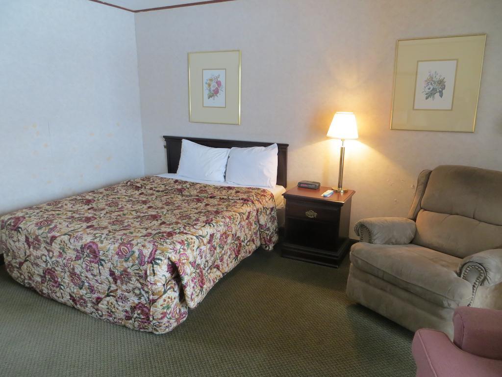 Americas Best Value Inn Abilene ภายนอก รูปภาพ