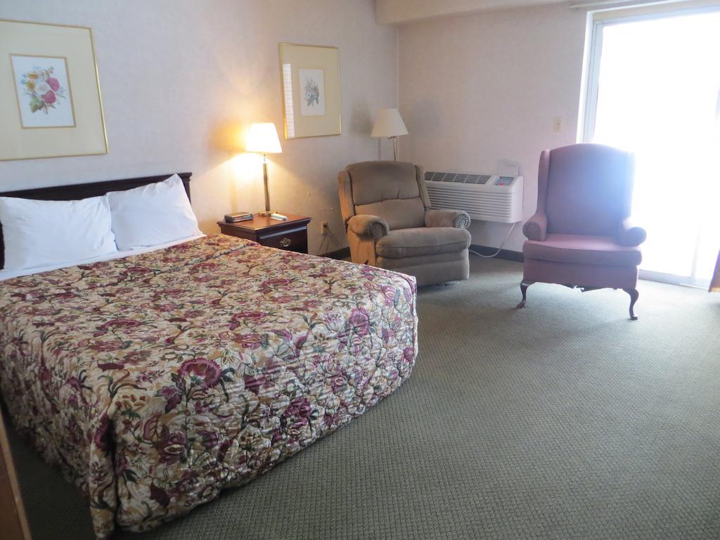 Americas Best Value Inn Abilene ภายนอก รูปภาพ